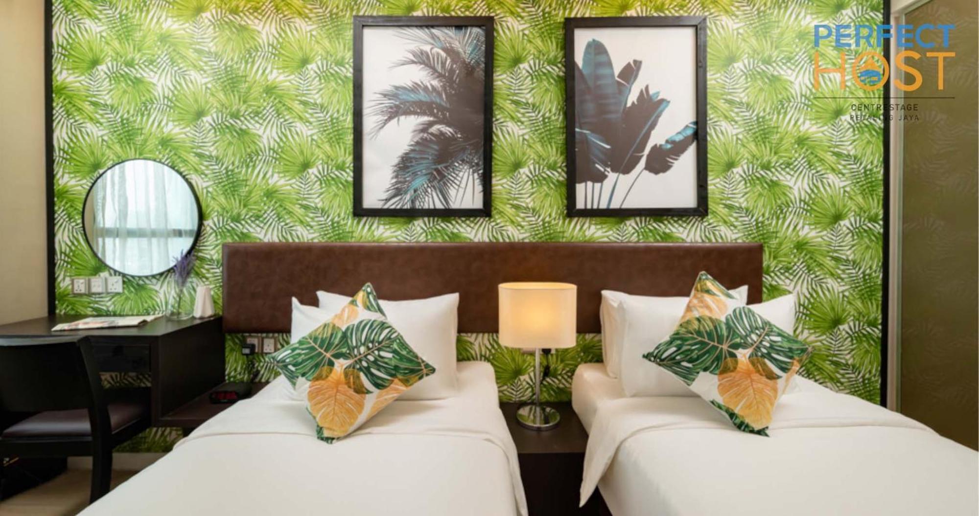 Centrestage Petaling Jaya By Perfect Host Hotel Bagian luar foto Deluxe Room
